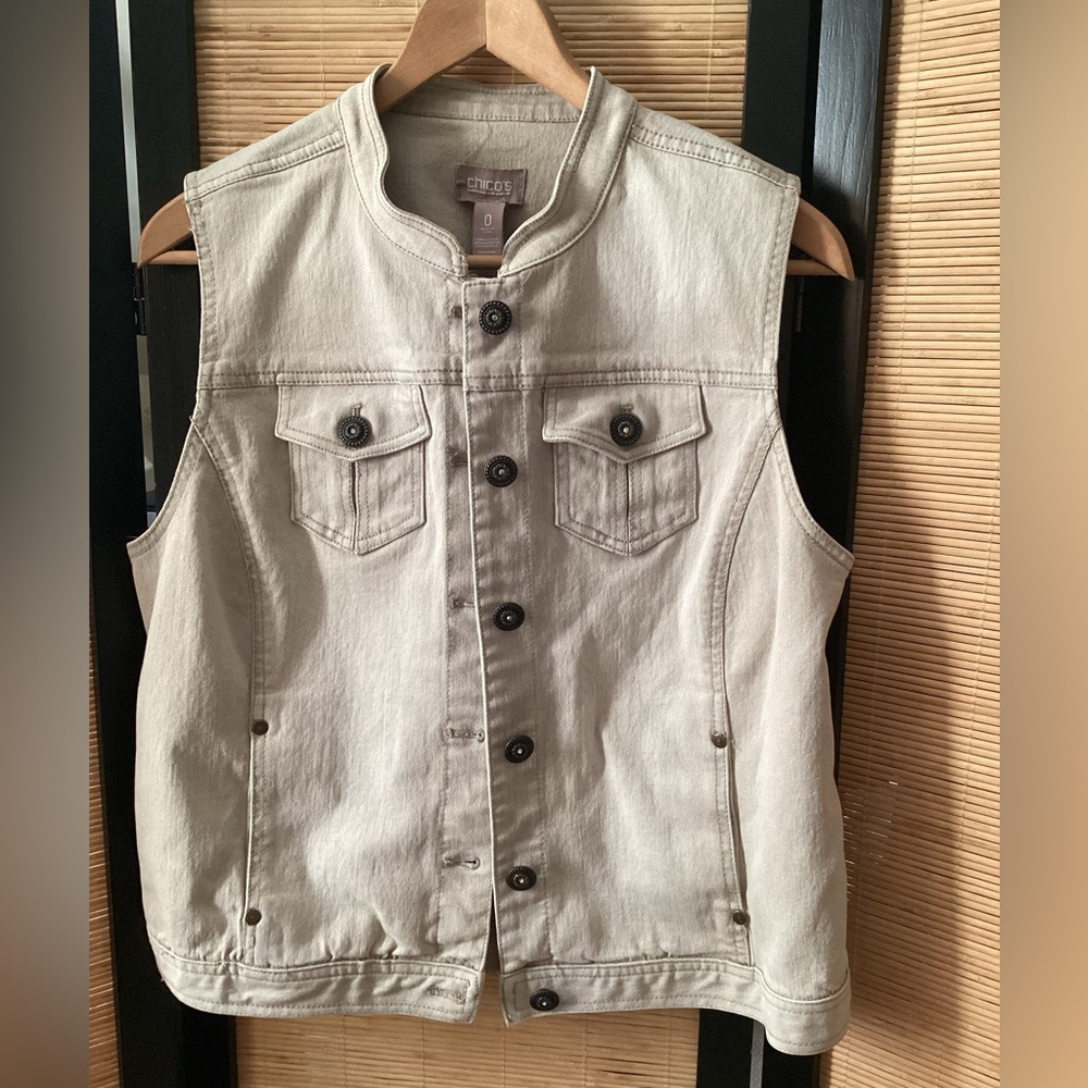 ♦️ CHICO’S Sleeveless Vest Sz 0 beige khaki denim neutral EUC